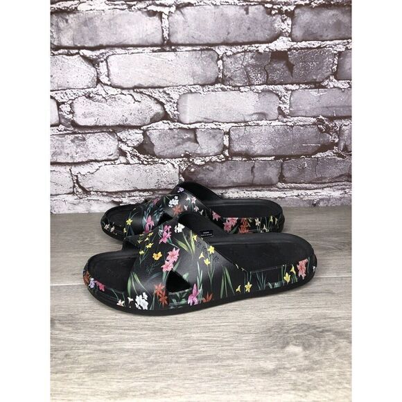 Cole Haan Grand Os. 25390 Black Rubber Floral Print Sandals Women Sz 7B US/38EU - Picture 11 of 16